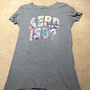 Aéropostale Tropical Graphic Gray T-Shirt